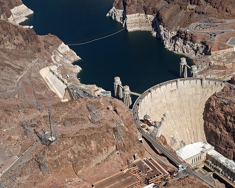 Aerial view of Hoover Dam and turbine towers